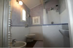 Chambre Lavande Bathroom with Shower